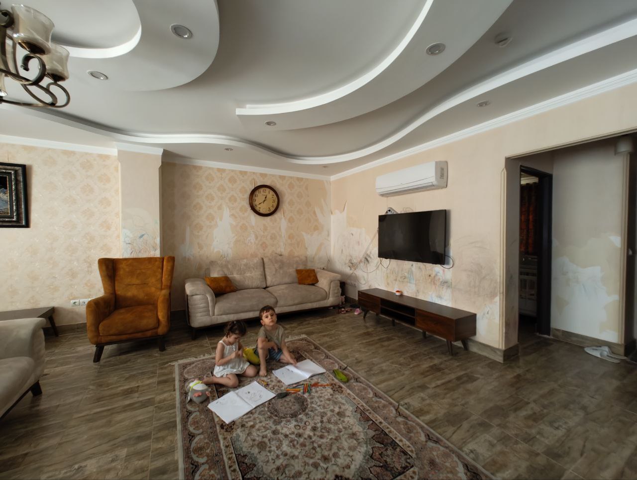 property-244-2025-08-31-988