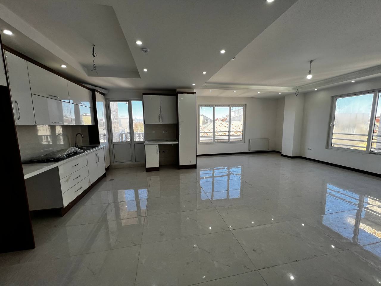 property-289-2025-05-04-96
